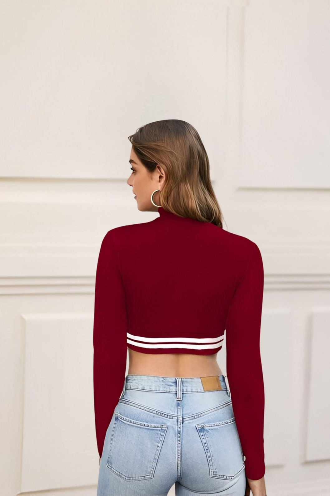 Back angle—stitching as poised as posture