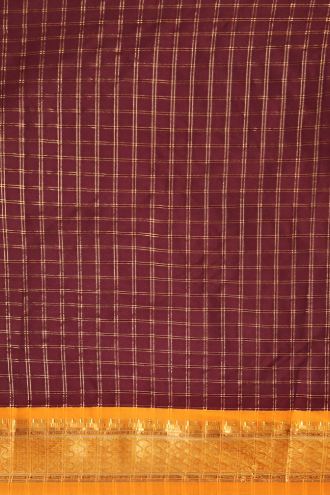 Zoomed-in checkered pattern on cotton-silk