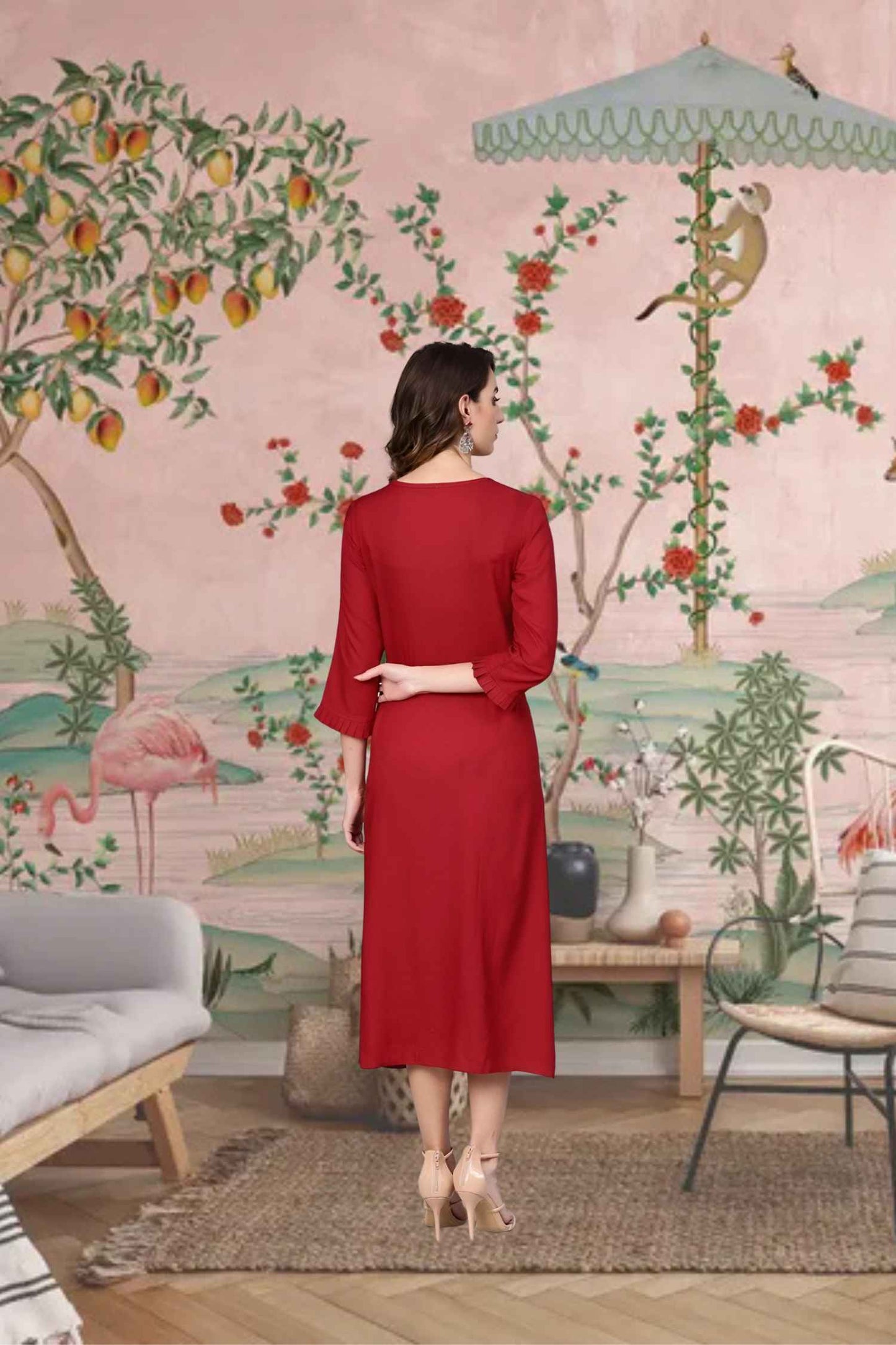 Rear angle showing dobby’s textured flow