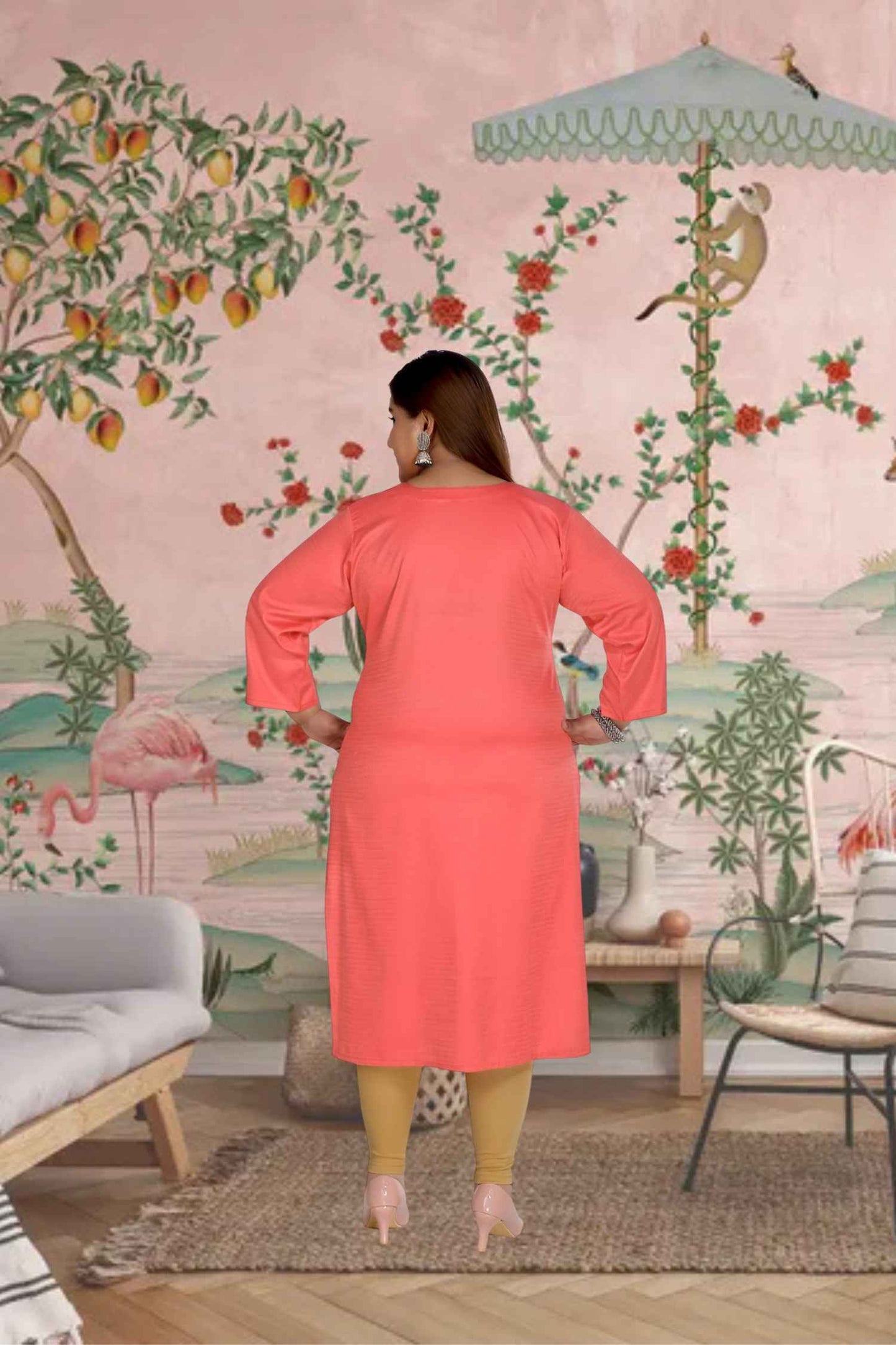 Rear angle highlighting the straight cut and shimmering accents 🌸