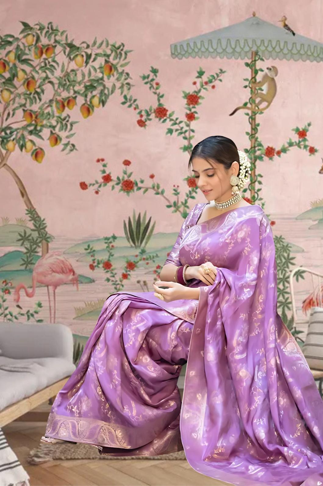 Close-up of embellished lavender pallu shimmer