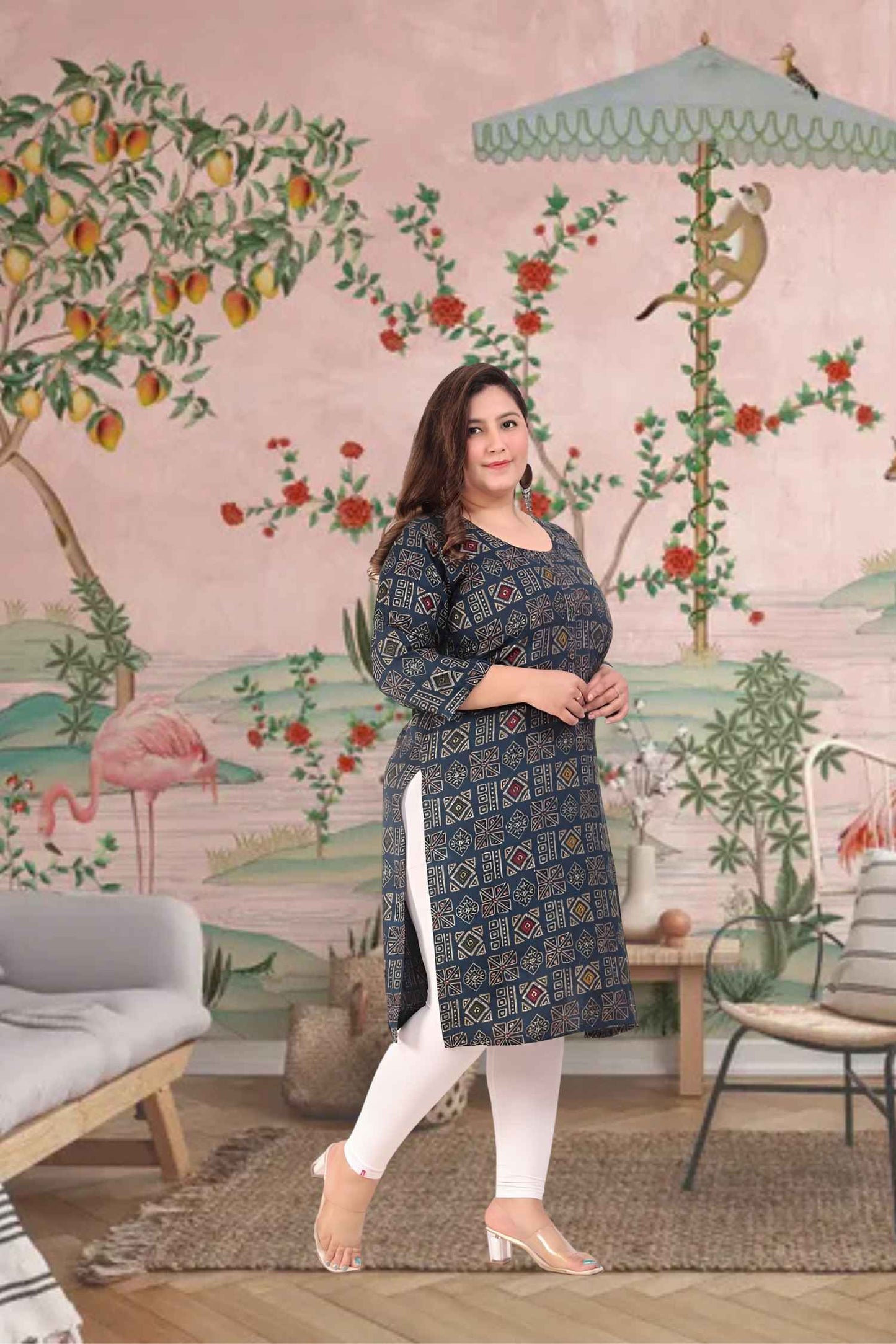 Profile shot in soft light, highlighting the natural fit 🌿