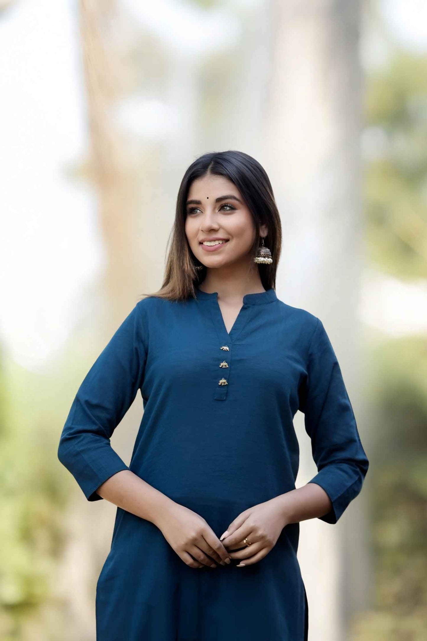 Close-up of the fabric, shimmering like the calm of a peaceful night