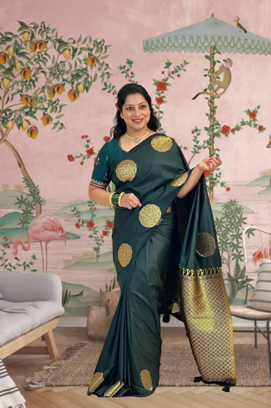 Front view of green printed silk saree in royal setting