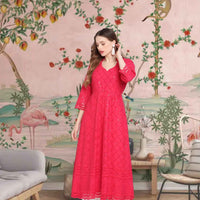 Side view with breeze-caught cotton sway