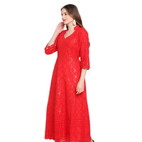 Silhouette showcasing the kurti’s striking flame-shaped drape
