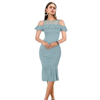 Dress isolated, no distractions (like your ex’s apologies)