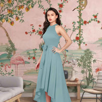 Detail of teal fabric’s depth illusion
