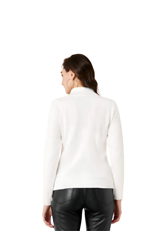  Back studio shot of full sleeve white t-shirt for women