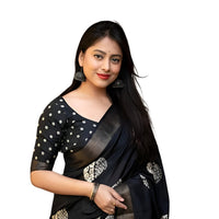 Left profile studio shot showing printed borders and fall – white background