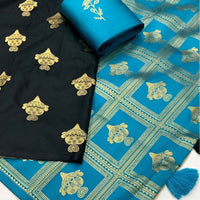 Close-up of printed pallu over black silk