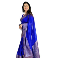 Right view in studio setup displaying fabric shine – white background