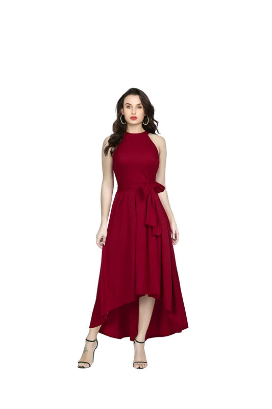 Dress isolated like a rest between notes