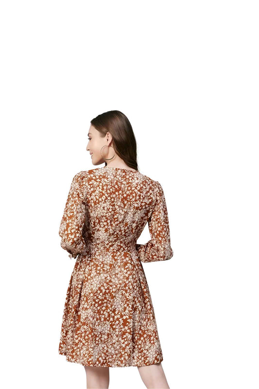  Reverse view of delicate seams