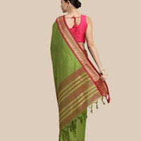 Studio rear view with pallu fall and pleat structure